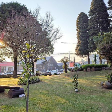 Gramado Hostel Exteriör bild
