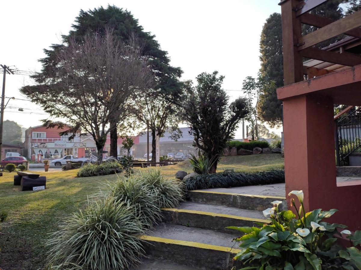 Gramado Hostel Exteriör bild